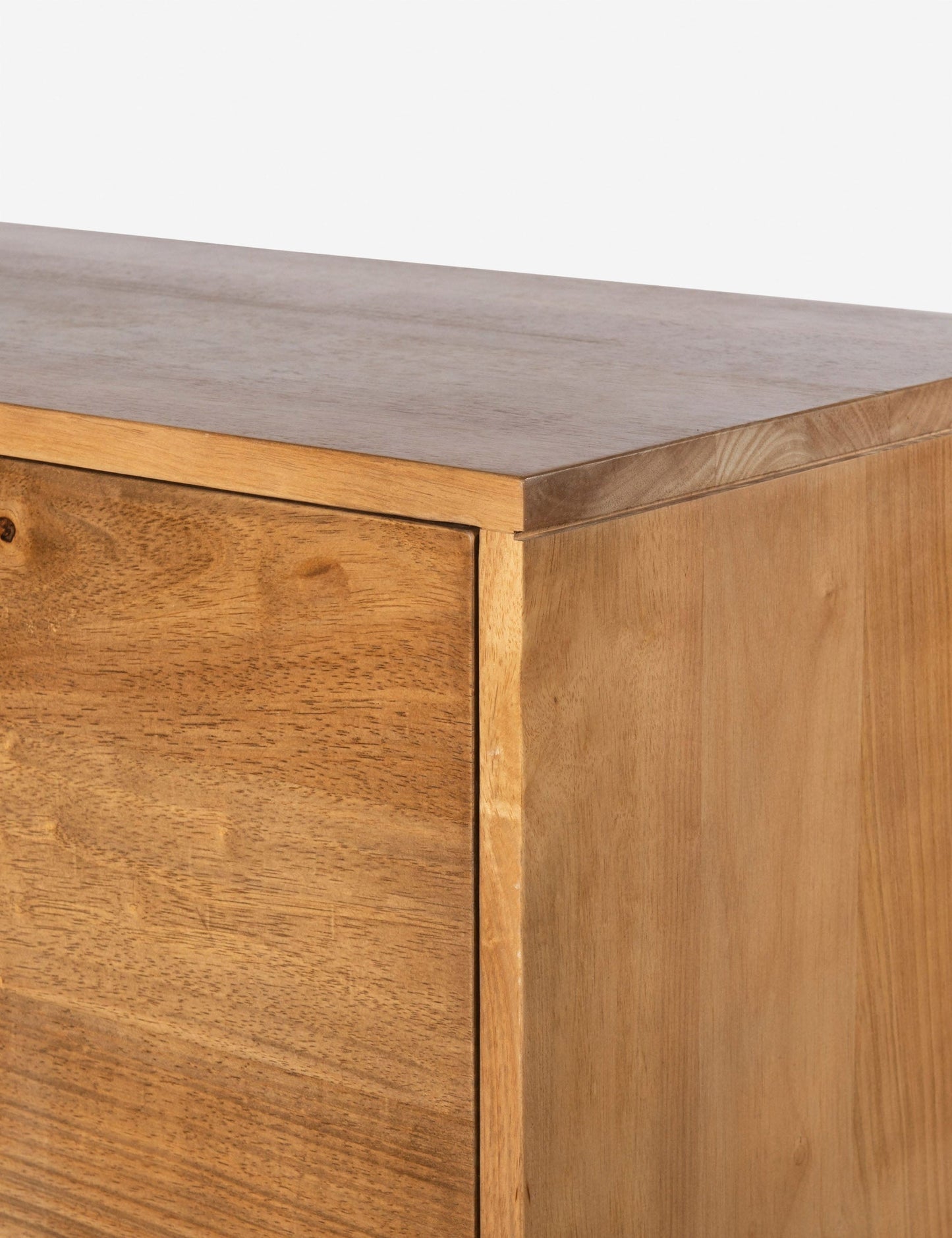 Kyra Sideboard