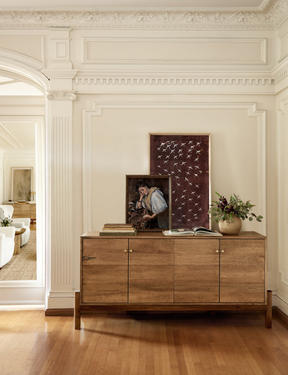 Kyra Sideboard
