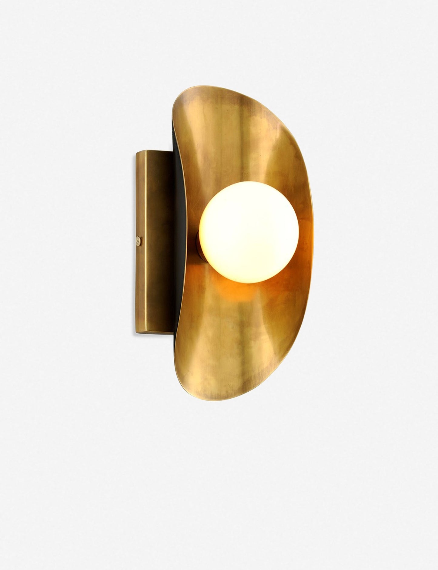 #color::gold #size::1-light